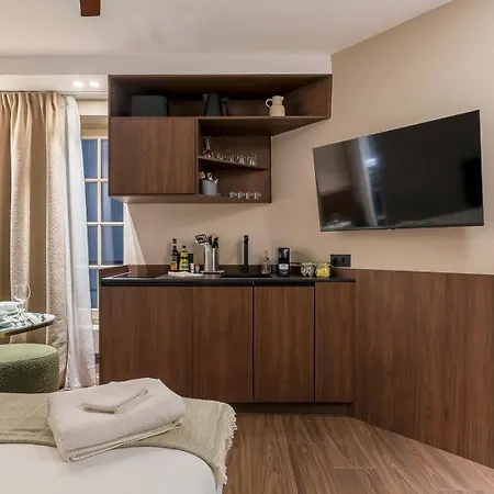 Apartment Zola - Furnished Downtown